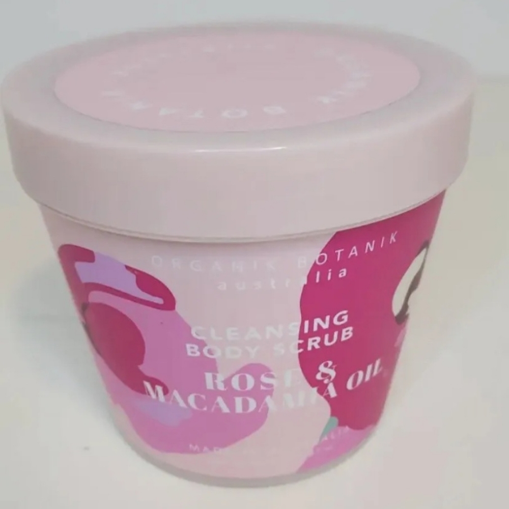 Organik Botanik Australia Cleansing Body Scrub Rose & Macadamia Oil 15.87 OZ NEW